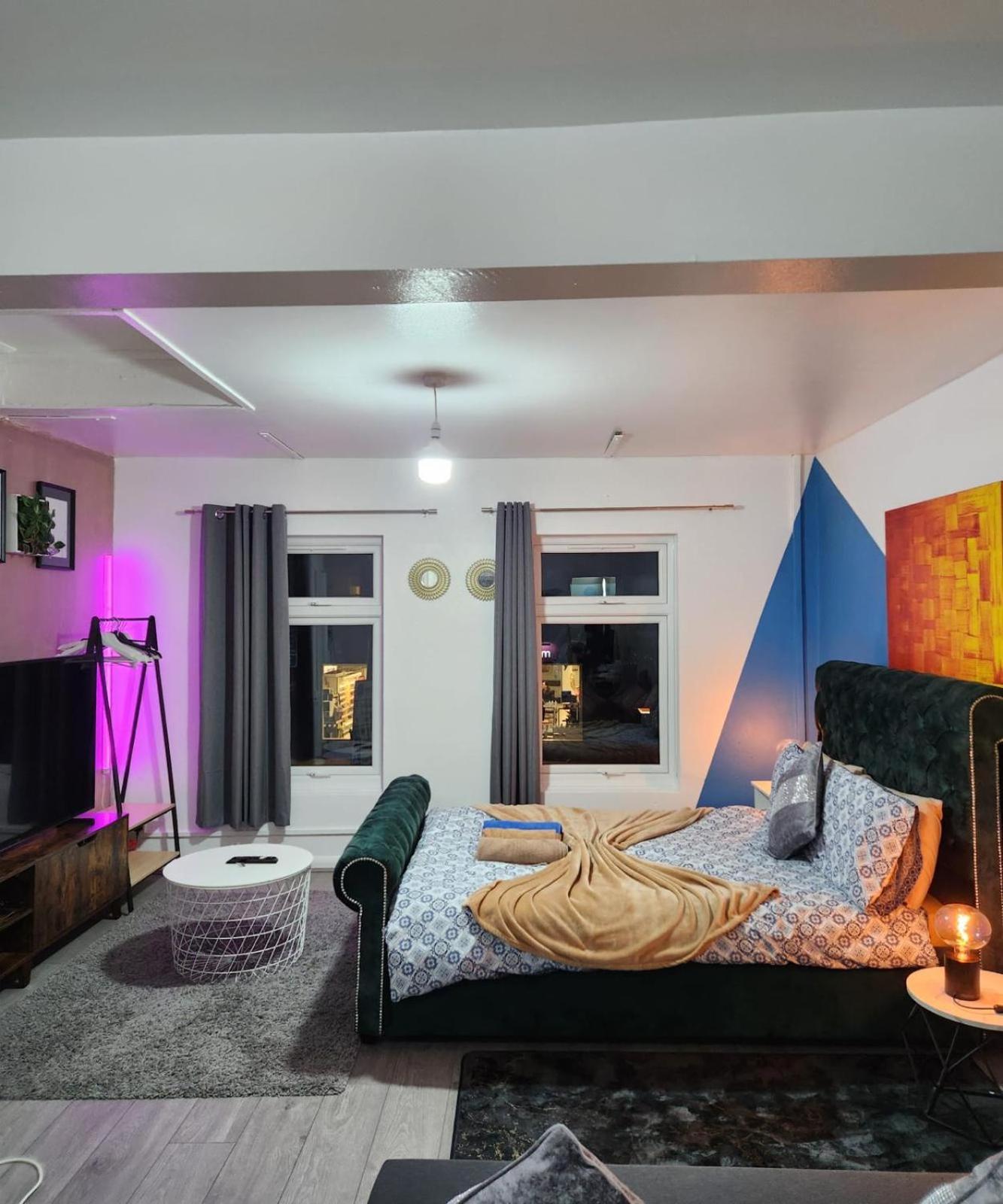 New Deluxe Studio Apt-2 Londen Kamer foto
